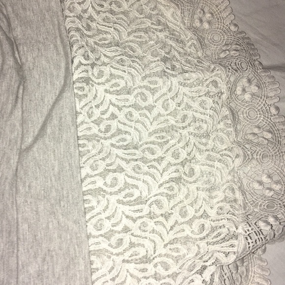 Crop top shirt - Picture 2 of 3